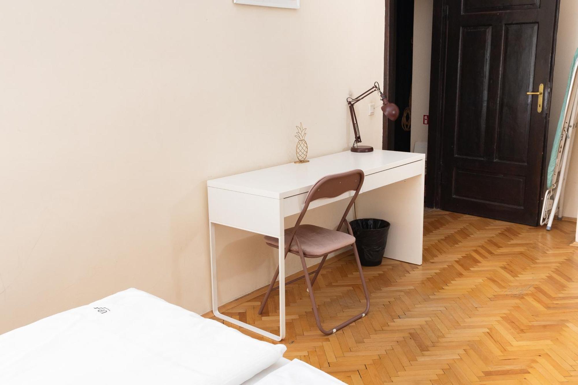 Homely 4 Bedroom Apartment - Old Town - By Upstairs Cracóvia Exterior foto