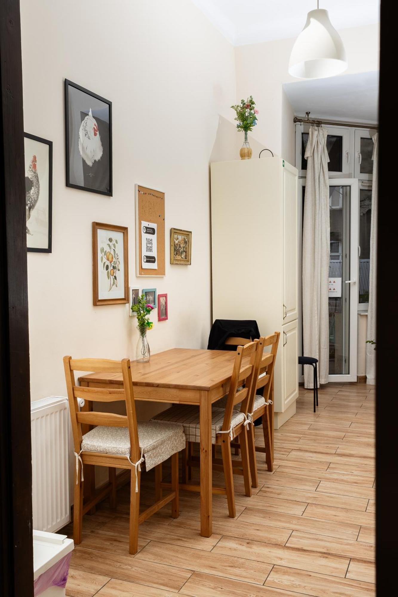 Homely 4 Bedroom Apartment - Old Town - By Upstairs Cracóvia Exterior foto